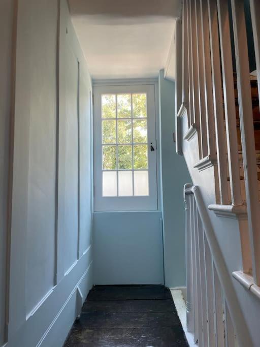 Вілла Beautiful London Victorian House, Sleeps 12 Екстер'єр фото